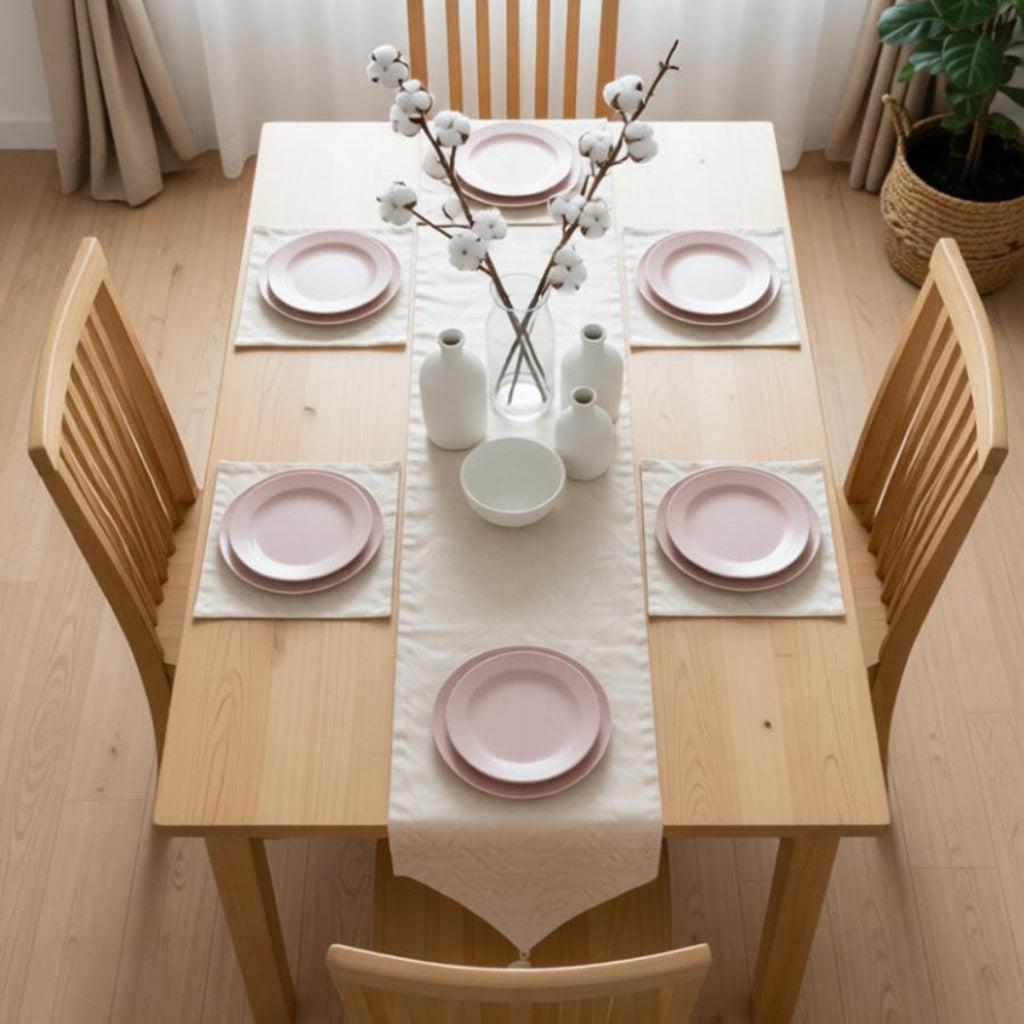 Moonlit Cream Elegance Table Runner With 4 Mats